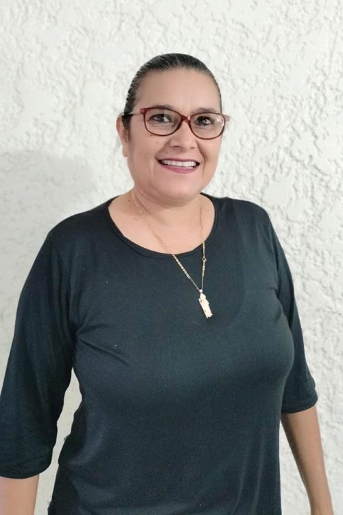 Teresa Flores